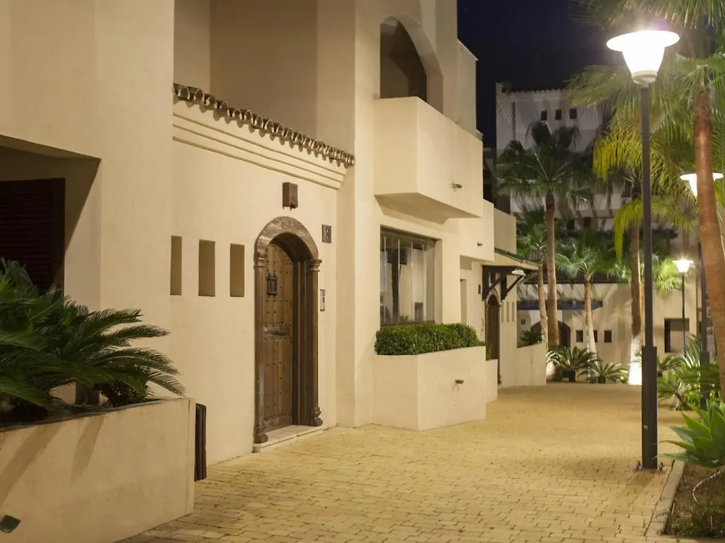 Paramount Medina Marbella 0*,  İspanya